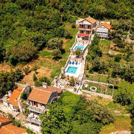 Old Stone House Villas ティヴァト エクステリア 写真
